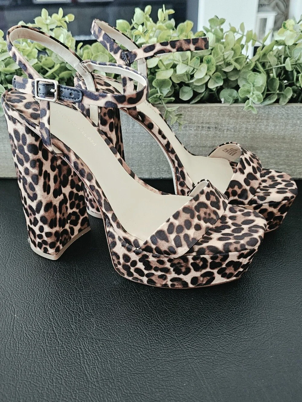 ANTONIO MELANI Leopard Platform Block Heel Sandal Shoes Tan/Black Women's Sz 9.5